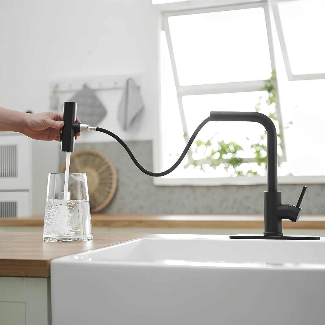 Rubinetto da cucina nero da 1  - Commercial Kitchen Faucets recensione e prezzo